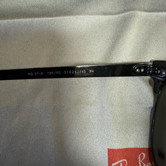 Ray-Ban Sunglasses RB3716 - Picture 3 of 4